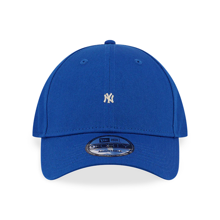 9Forty New York Yankees Micro Logo