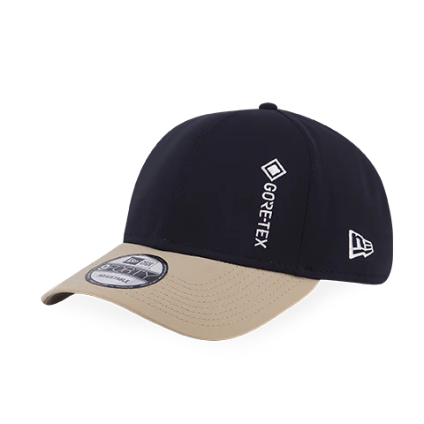 NEW ERA GORE-TEX BLACK 9FORTY CAP (BEIGE VISOR)