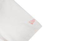 NEW ERA MOUNTAIN LOGO LIGHT CREAM PERFORMANCE SHORT SLEEVE T-SHIRT