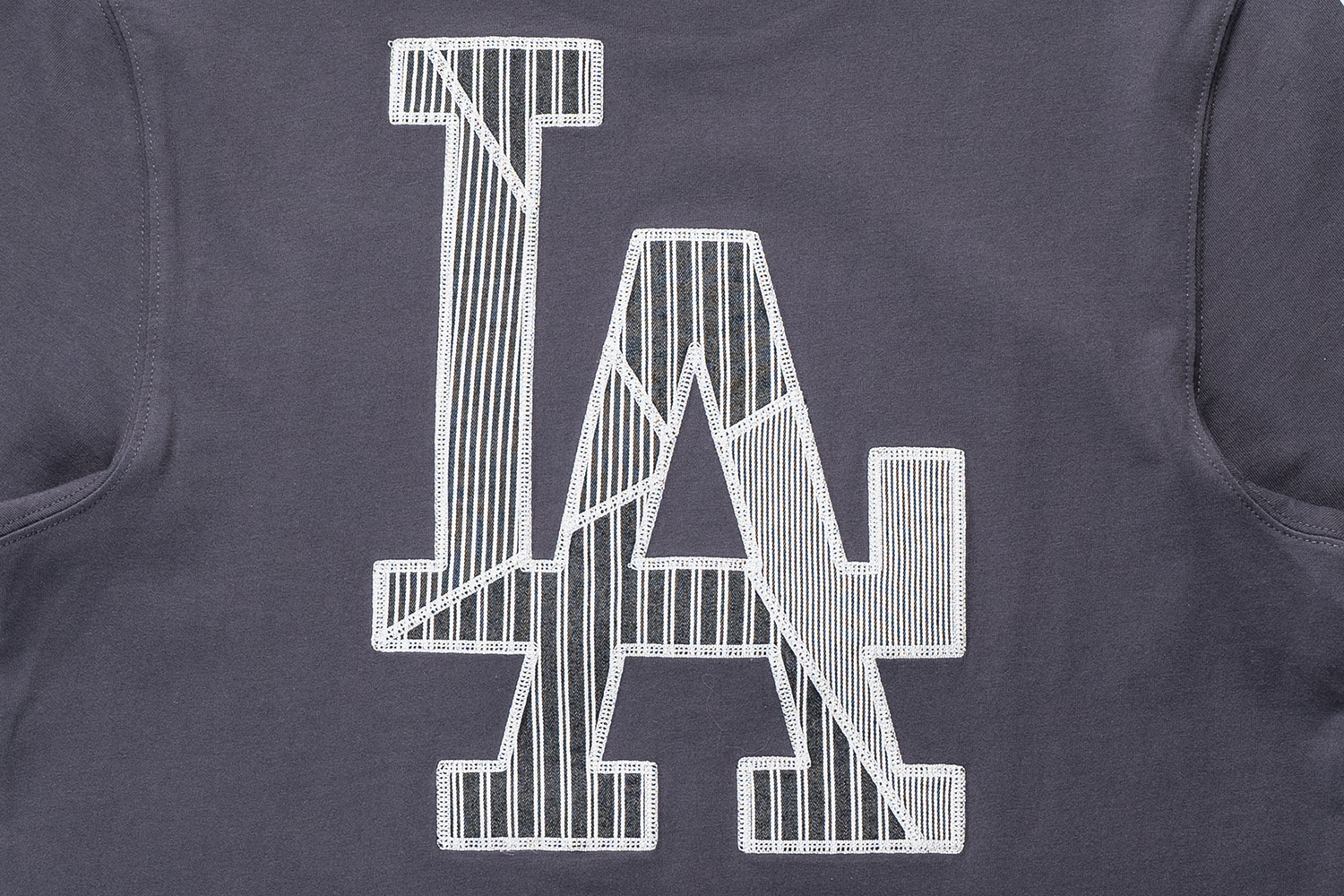 LOS ANGELES DODGERS PATCHWORK GRAPHITE SHORT SLEEVE T-SHIRT