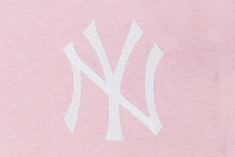 NEW YORK YANKEES COLOR STORY PINK ROUGE WOMEN CROP TEE