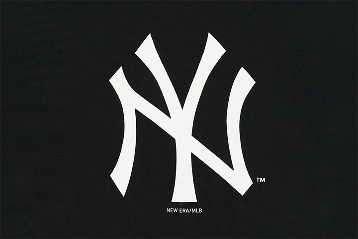 NEW YORK YANKEES ESSENTIAL BLACK HOODIE