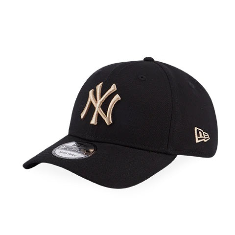 9Forty League Essential New York Yankees Black