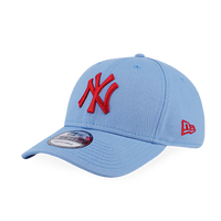 9Forty League Essential New York Yankees