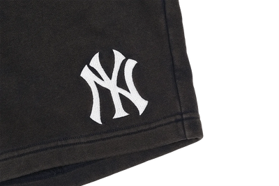 Knits Shorts Broken World New York Yankees