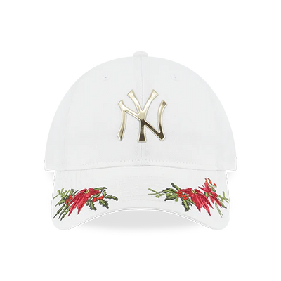 Yankees top christmas hat