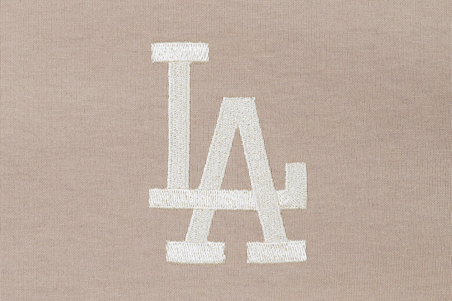 LOS ANGELES DODGERS COLOR ERA ASH BROWN WOMEN CROP TEE