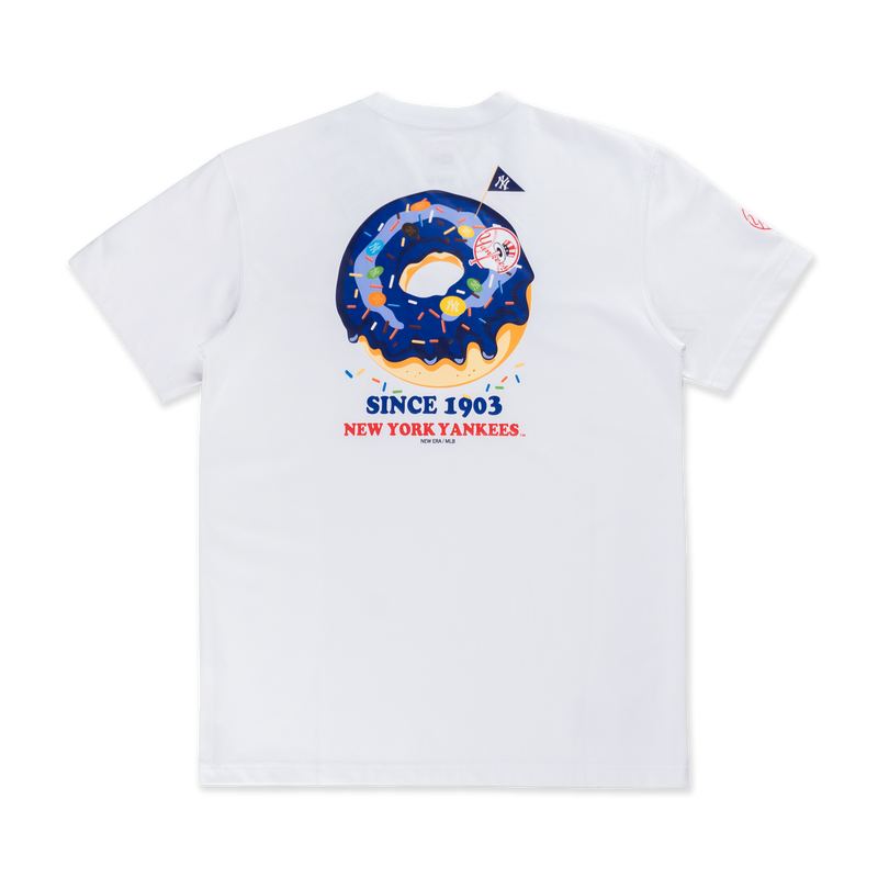 NEW YORK YANKEES PARTY VIBE - MLB DONUT WHITE REGULAR SHORT SLEEVE T-SHIRT