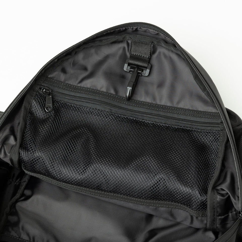 Youth Light Pack 18L Wordmark Black