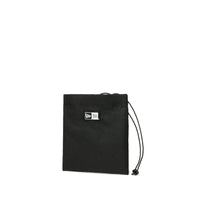 NEW ERA BLACK 0.6L BOX LOGO FLAT NECK POUCH BAG