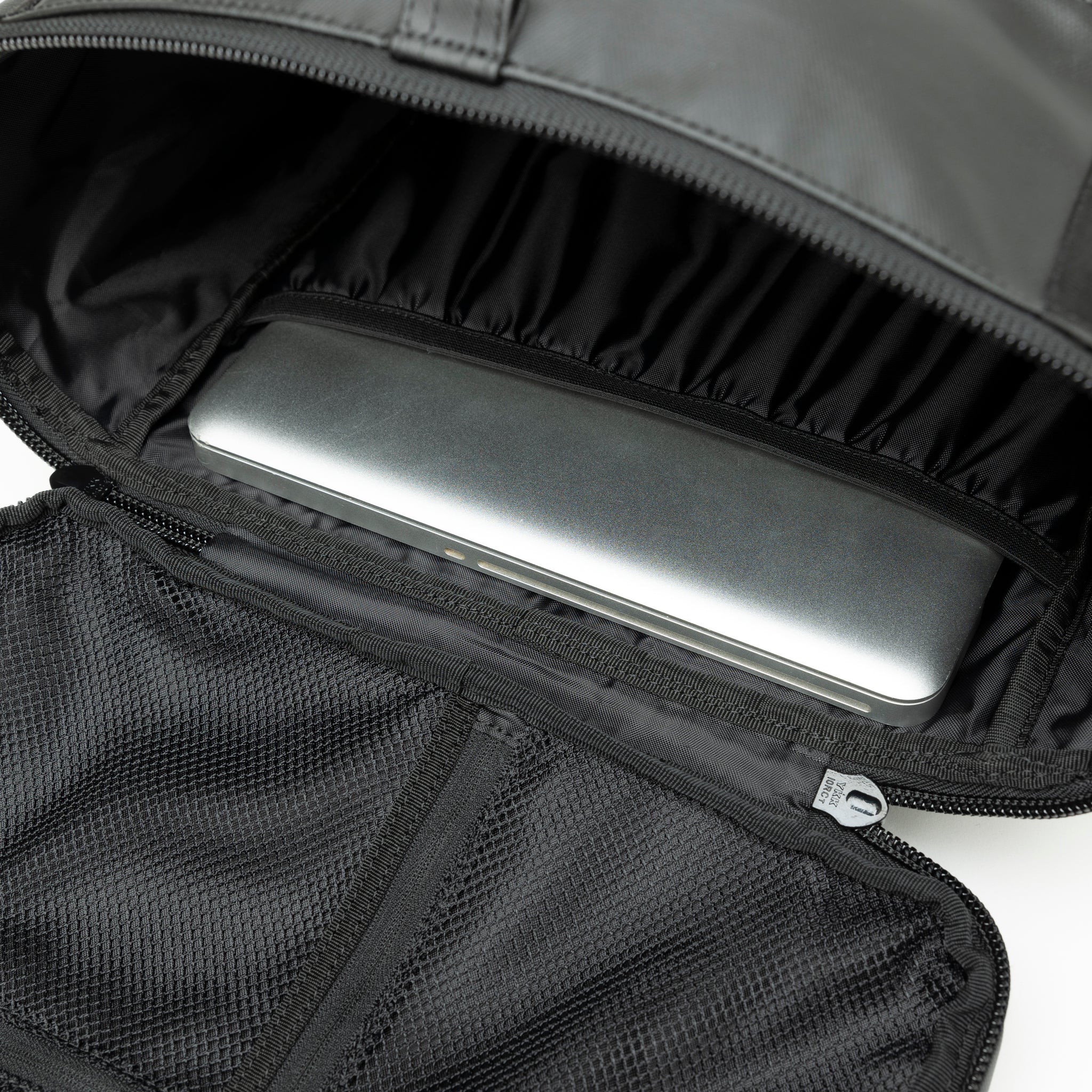 Box Pack Large 46L TPU