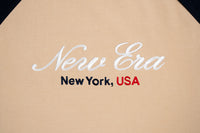 NEW ERA BASIC SCRIPT OAT MILK RAGLAN SLEEVE T-SHIRT