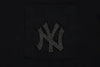 NEW YORK YANKEES NEW ERA DARK 90S BLACK SHORT SLEEVE POCKET T-SHIRT