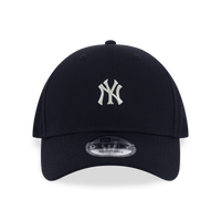 NEW YORK YANKEES COLOR ERA MINI LOGO BLACK 9FORTY CAP