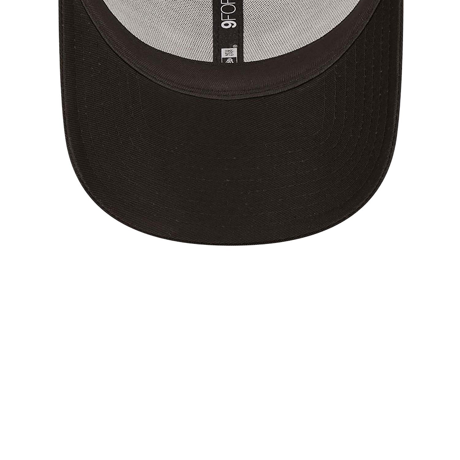 CHICAGO BULLS NBA BLACK 9FORTY TRUCKER CAP