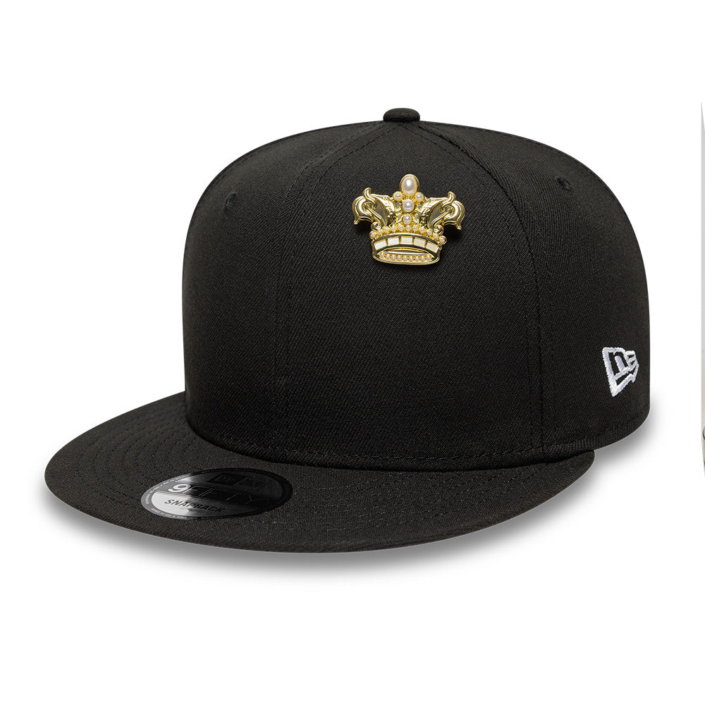 2025 59FIFTY Day Pins NE Crown Brooch
