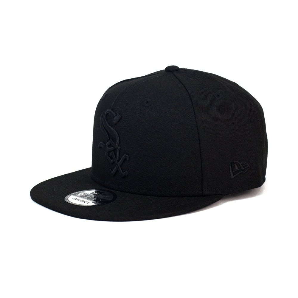 9Fifty Black On Black Chicago White Sox