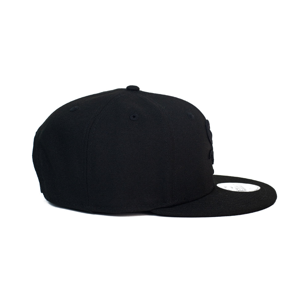 9Fifty Black On Black Chicago White Sox