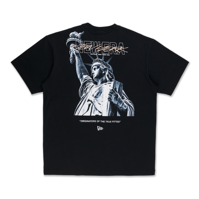 NEW ERA ODE TO NY STATUE OF LIBERTY BLACK OVERSIZED SHORT SLEEVE T-SHIRT