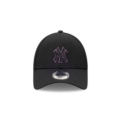 NEW YORK YANKEES DASHMARK BLACK 9FORTY CAP