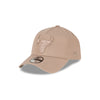 CHICAGO BULLS TONAL EMBOSS ASH BROWN 9FORTY AF CAP