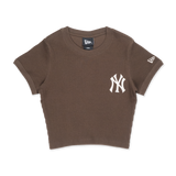 NEW YORK YANKEES COLOR ERA CHOCOLATE WOMEN CROP RIB TEE