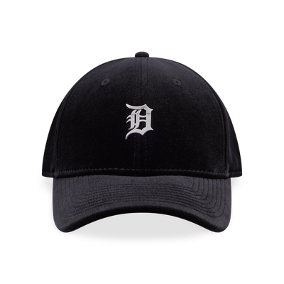 9Forty Velvet Detroit Tigers