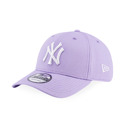 9Forty League Essential New York Yankees